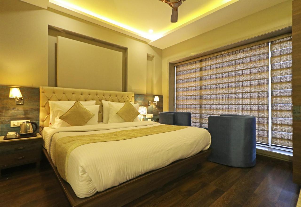 ניו דלהי The Ivy Grand Hotel In City Centre With Free Secured Parking מראה חיצוני תמונה