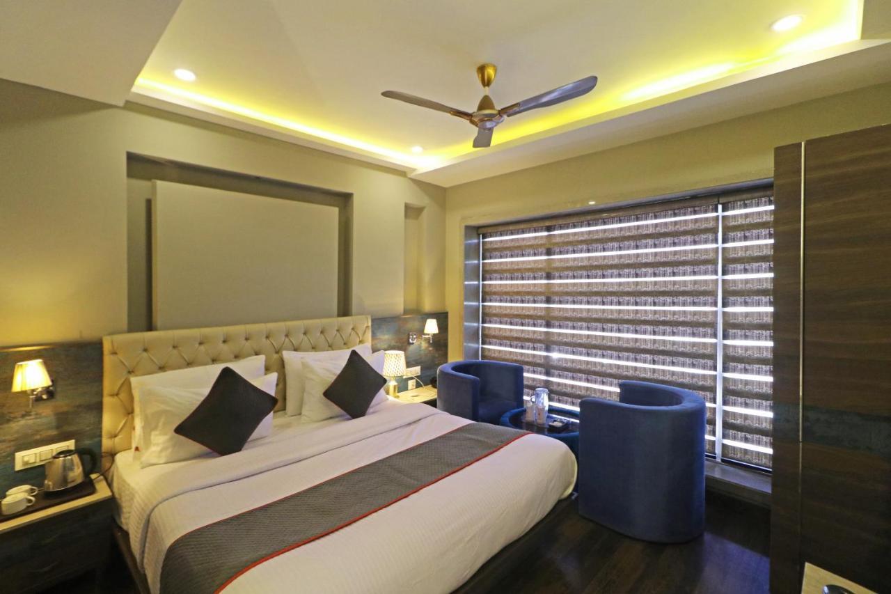 ניו דלהי The Ivy Grand Hotel In City Centre With Free Secured Parking מראה חיצוני תמונה
