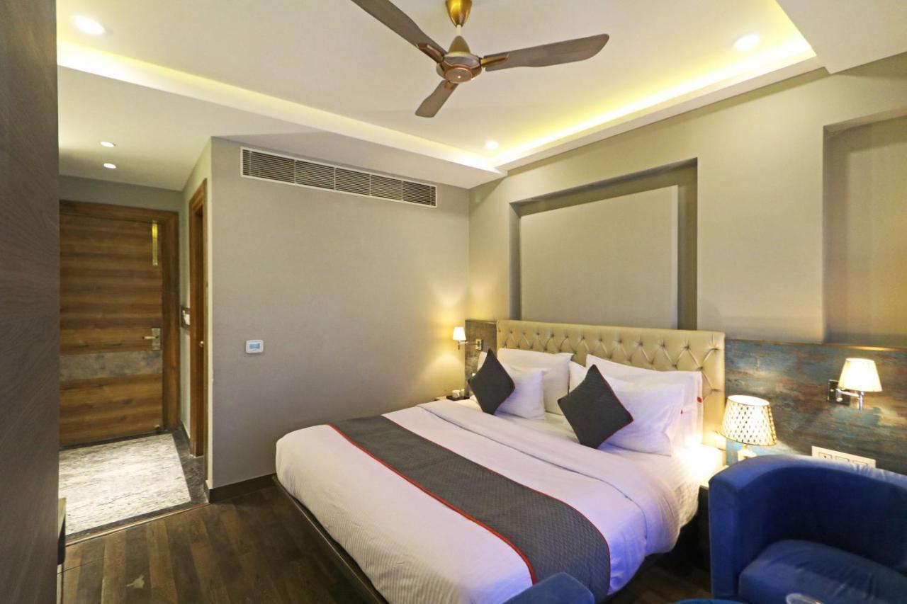 ניו דלהי The Ivy Grand Hotel In City Centre With Free Secured Parking מראה חיצוני תמונה