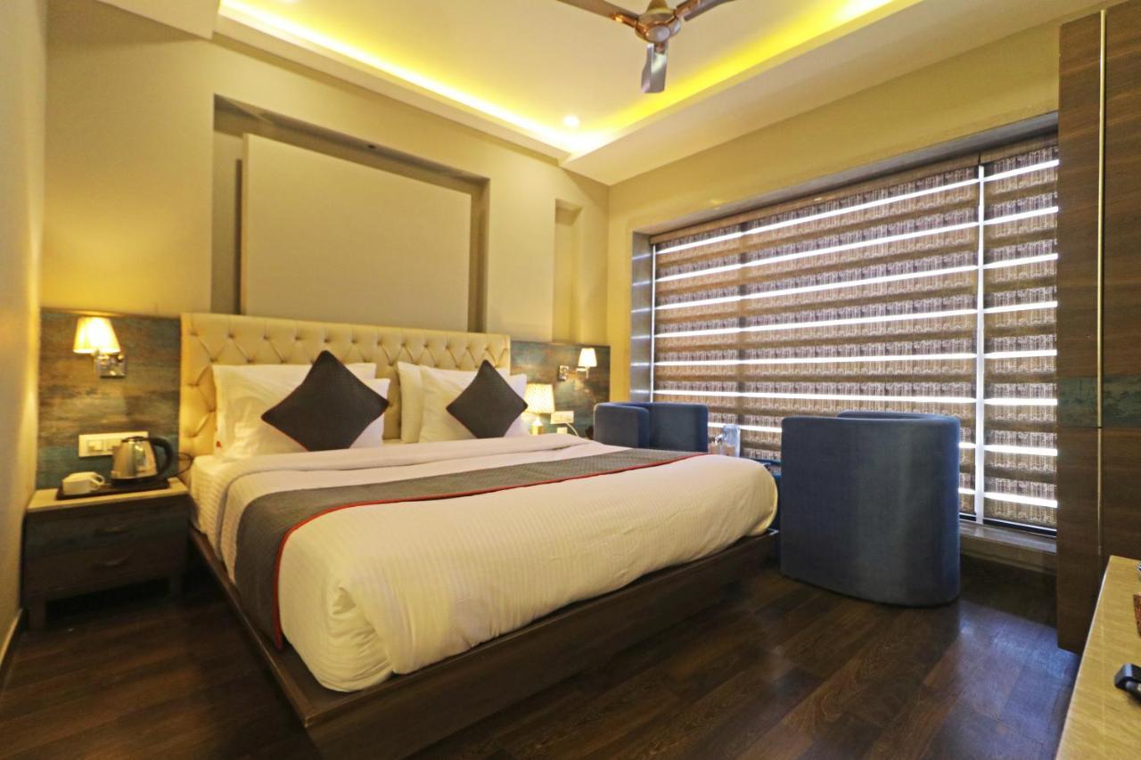 ניו דלהי The Ivy Grand Hotel In City Centre With Free Secured Parking מראה חיצוני תמונה