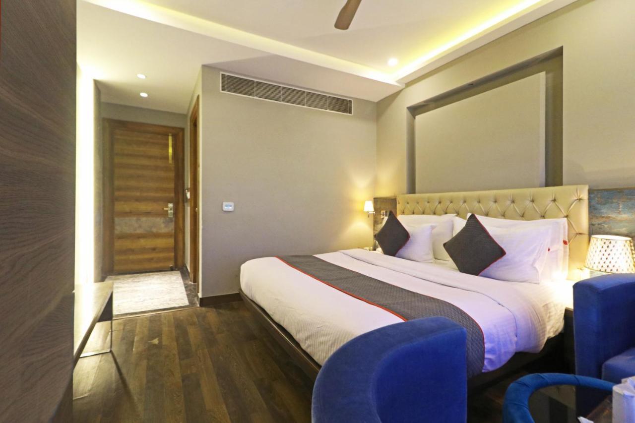 ניו דלהי The Ivy Grand Hotel In City Centre With Free Secured Parking מראה חיצוני תמונה