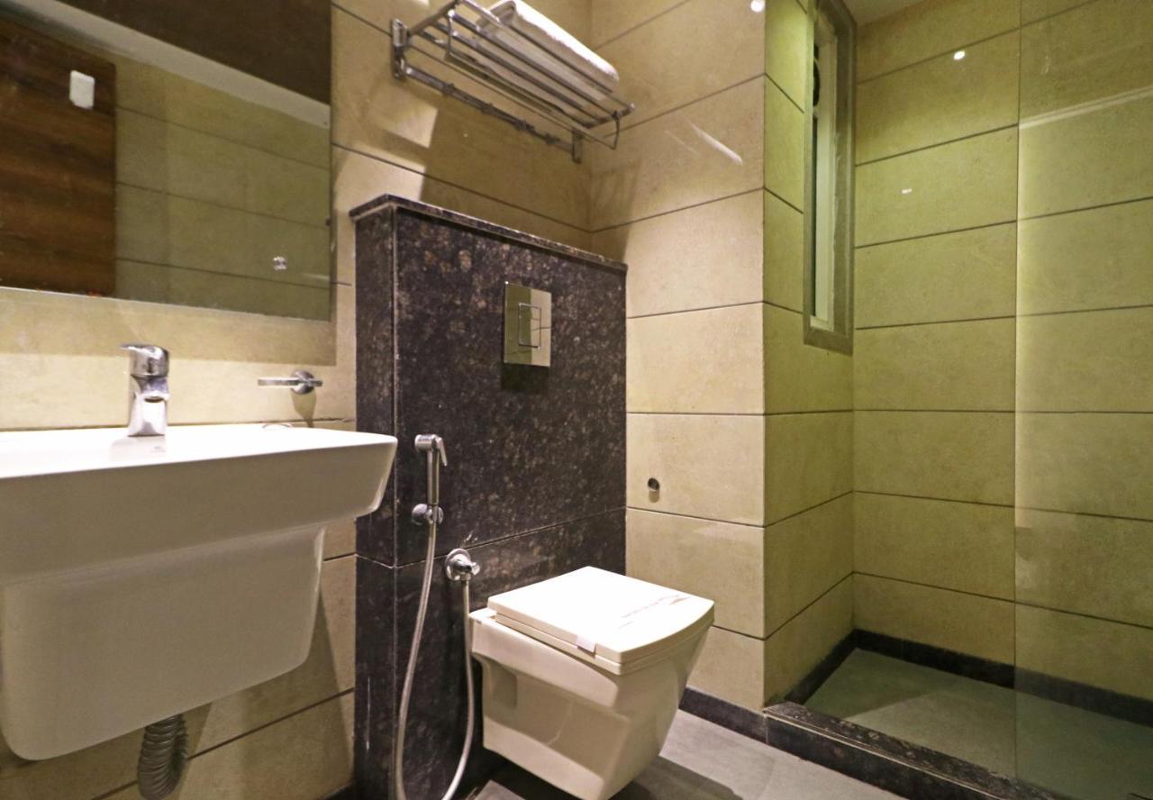 ניו דלהי The Ivy Grand Hotel In City Centre With Free Secured Parking מראה חיצוני תמונה